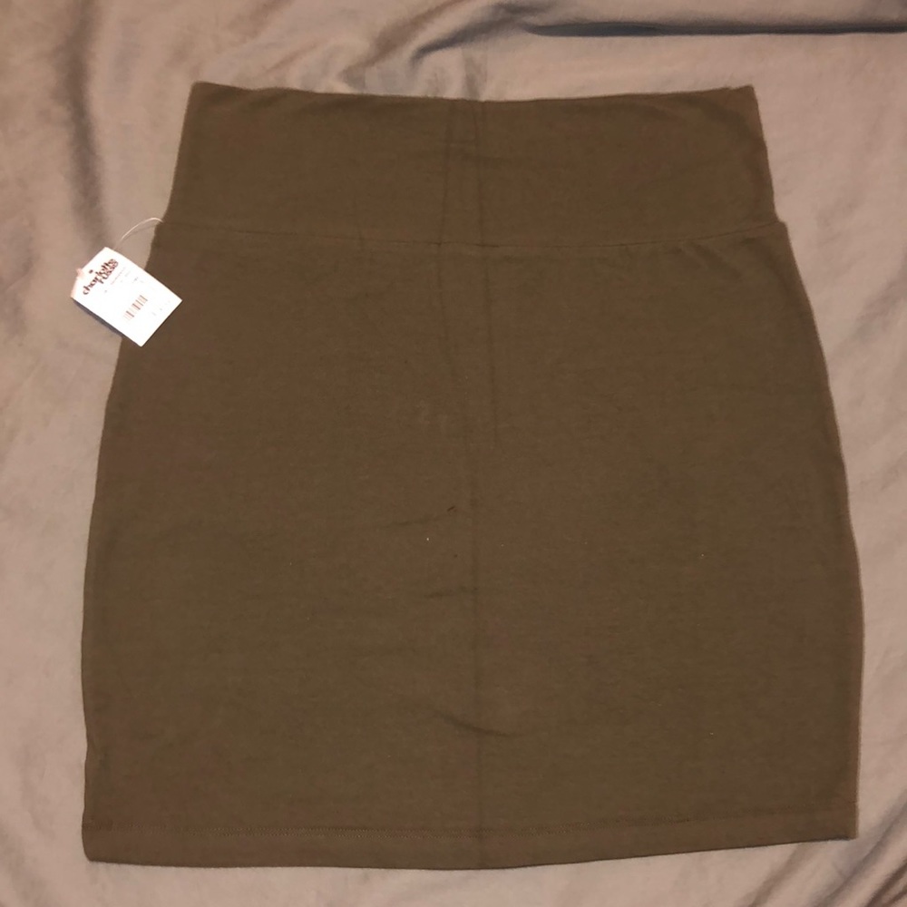 new w tags army green pencil skirt